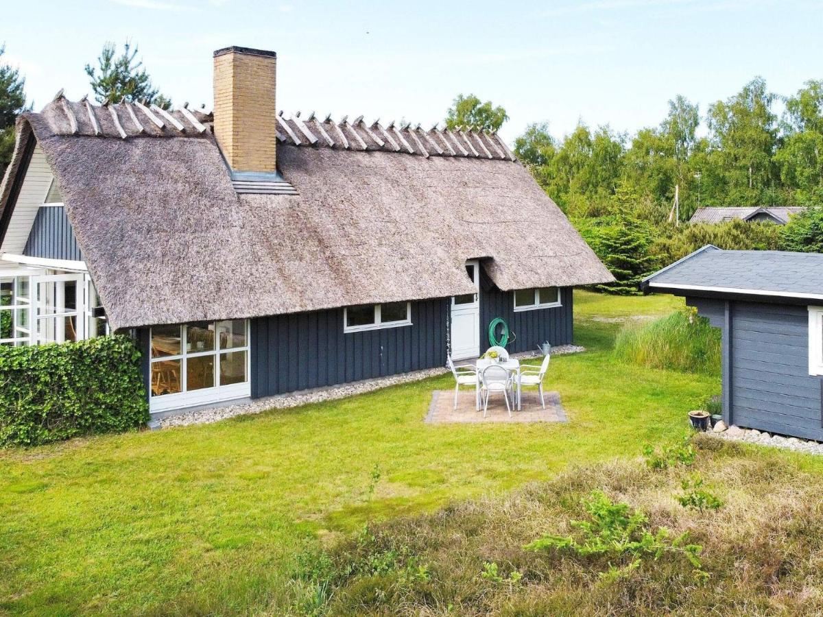Holiday Home Vaeggerlose Ccxiv Bøtø By Bagian luar foto